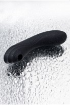 Вакуумный стимулятор клитора с вибрацией Satisfyer Curvy Trinity 4, чёрный, 17 см